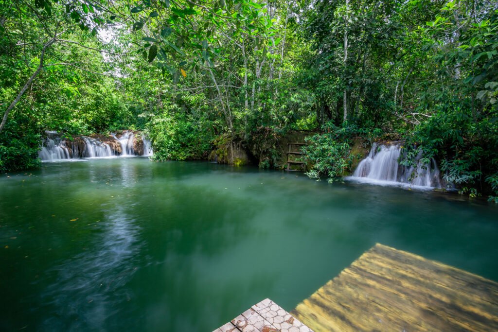 Uma das 6 cachoeiras da Fazenda Ceita Corê.