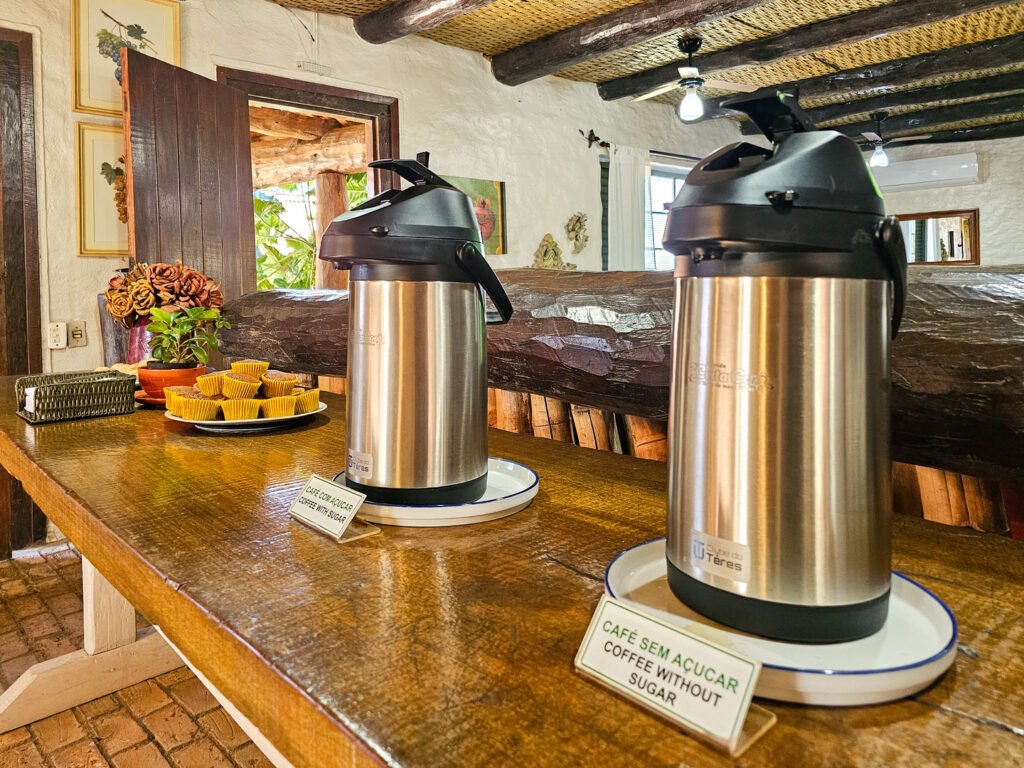 Reforço do café da manhã na Fazenda.